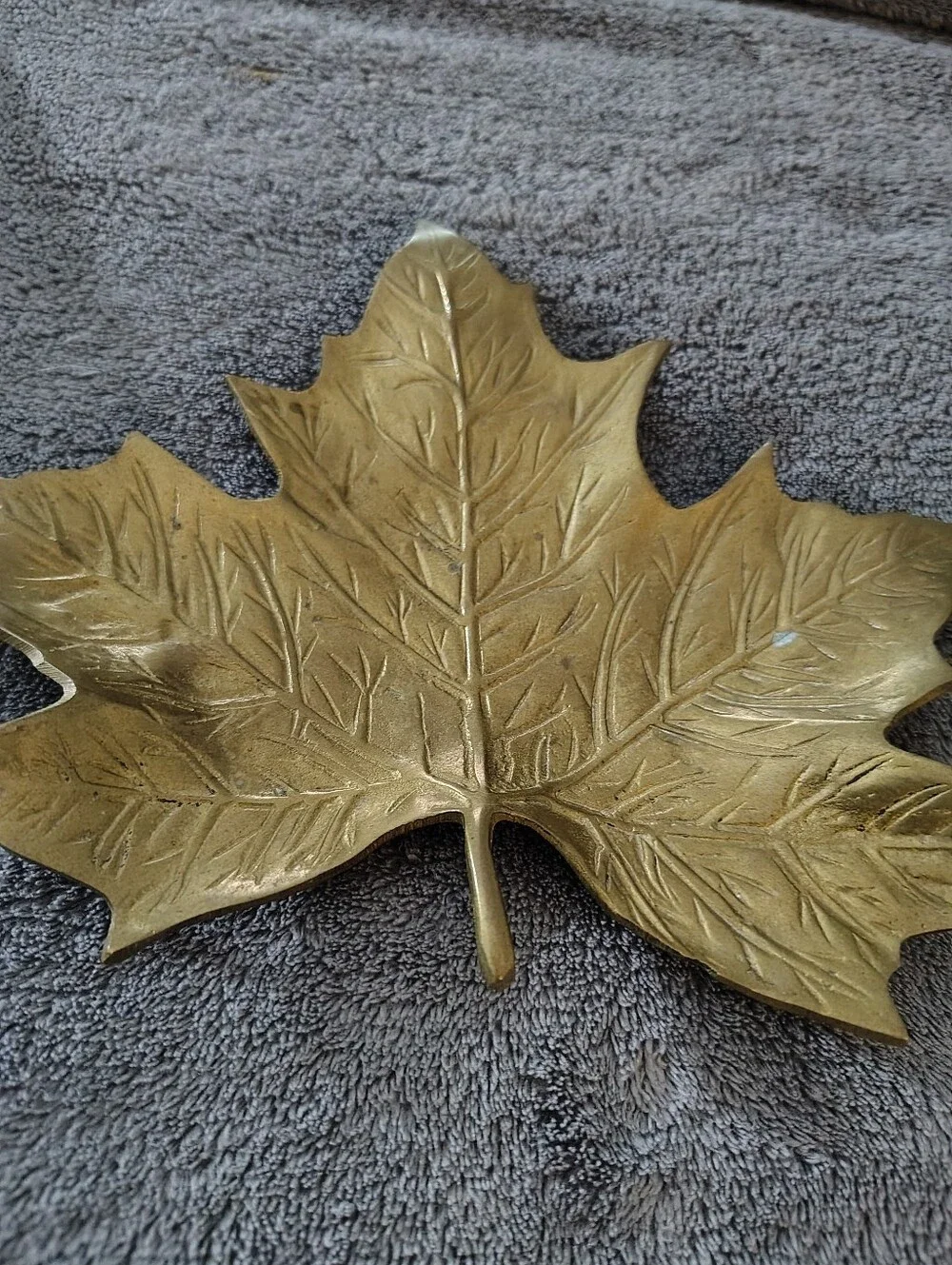 Brass Maple Leaf Decorative Tray 6 By 7 Inch